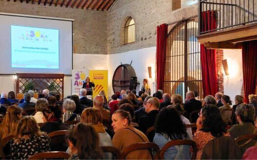 30 ans d'Habiter en terre catalane. Discours d'Hermeline Malherbe face au public - 3 octobre 24